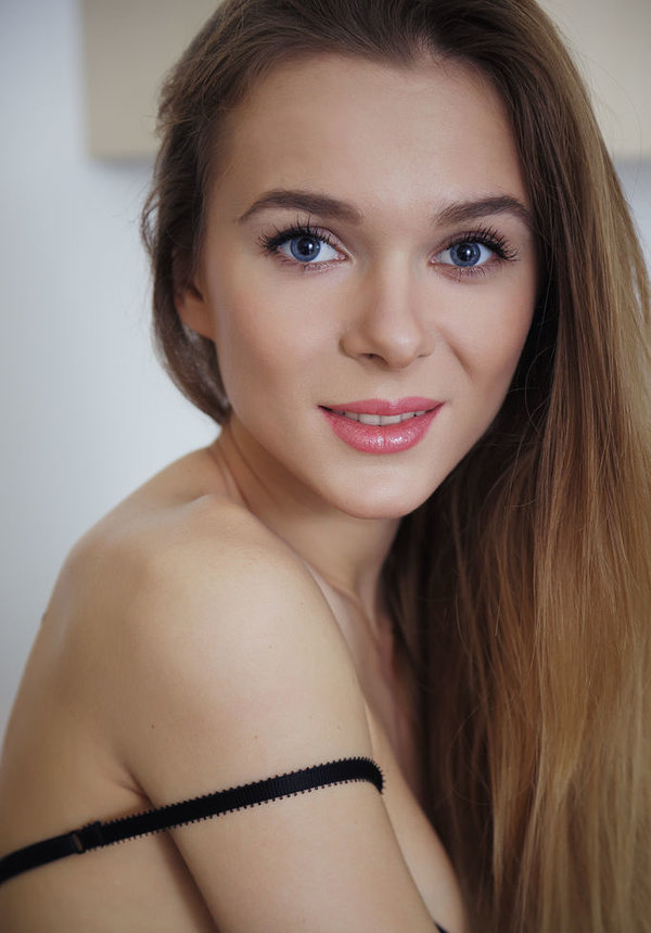 Анастасия, 18 лет, 5 размер груди